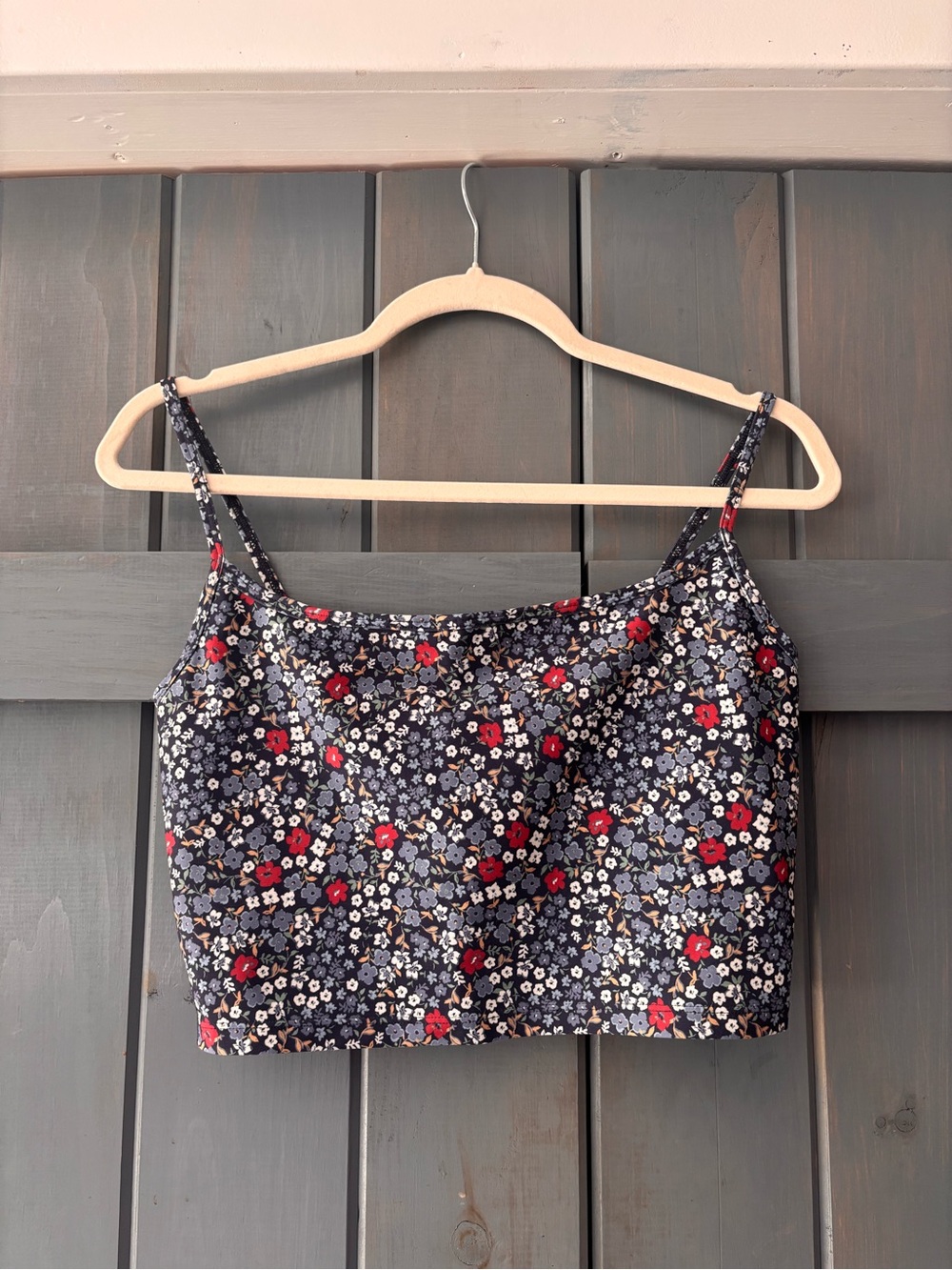 Summersalt Women’s Floral Crop Cami Top - Navy with Red & White Flowers